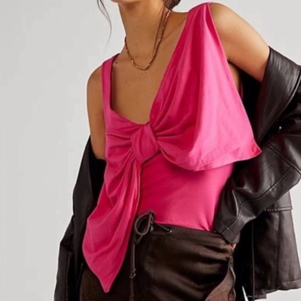 NWOT Free People Tied Up Bow Tank in Pink